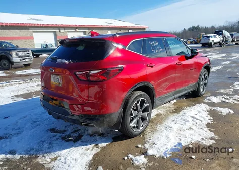 2022 Chevrolet Blazer Awd Rs z USA, uszkodzony, nr VIN 3GNKBKRS1NS119072